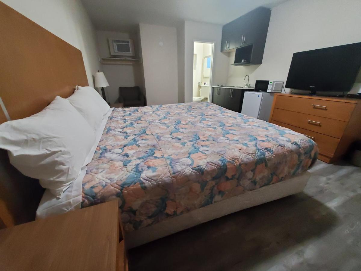 Downtown Motel Prince George Extérieur photo