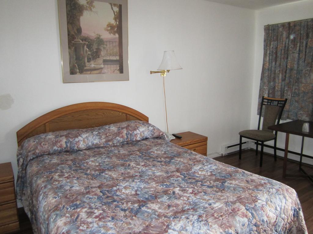 Downtown Motel Prince George Chambre photo